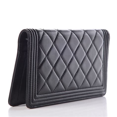 chanel boy yen wallet